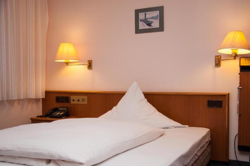 Hotel Schoene Aussicht Frankfurt am Main Dış mekan fotoğraf